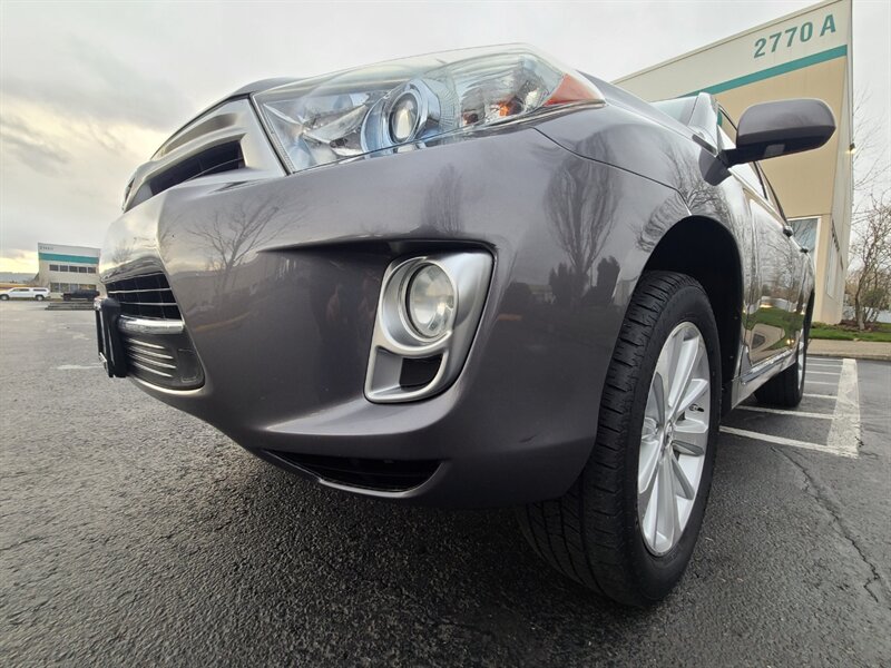 2011 Toyota Highlander Hybrid Limited photo