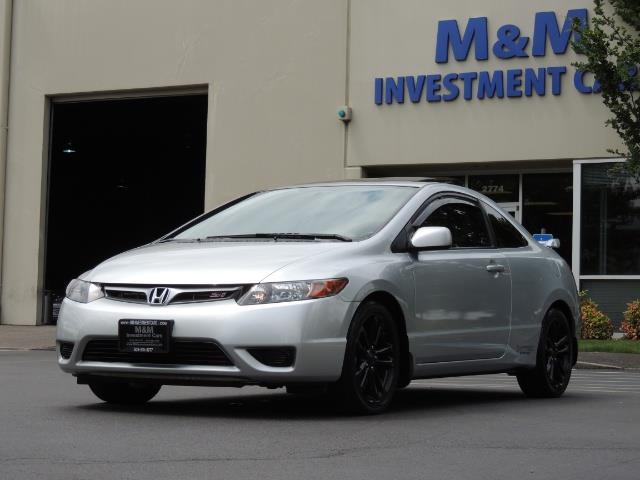 2008 Honda Civic Si Coupe / 6-SPEED MANUAL / REAR WING / 69 Kmiles   - Photo 1 - Portland, OR 97217