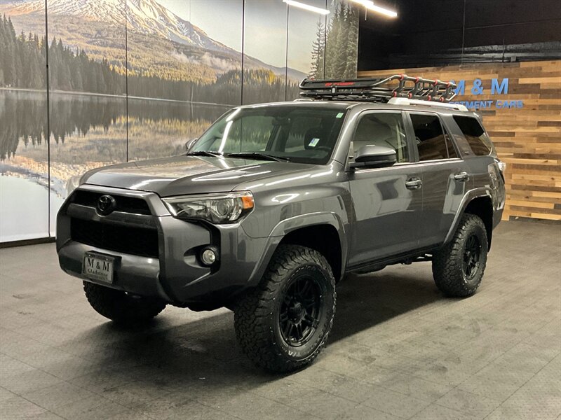 2016 Toyota 4Runner SR5 4X4 / Leather /1-OWNER / LIFTED w/ BF GOODRIC ...