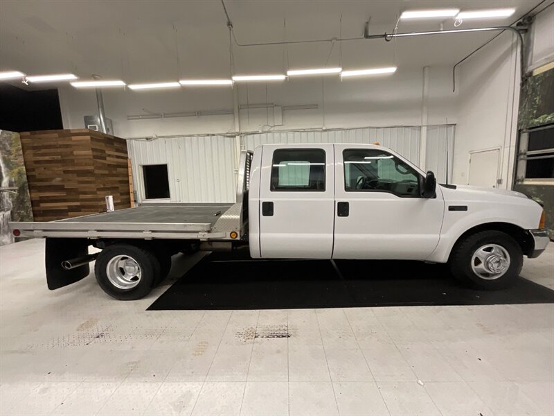 2000 Ford F-350 XLT 4X4 / 7.3L V8 / 5-SPEED MANUAL / 44,000 MILES  / DUALLY / FLAT BED / 2WD / RUST FREE - Photo 4 - Gladstone, OR 97027
