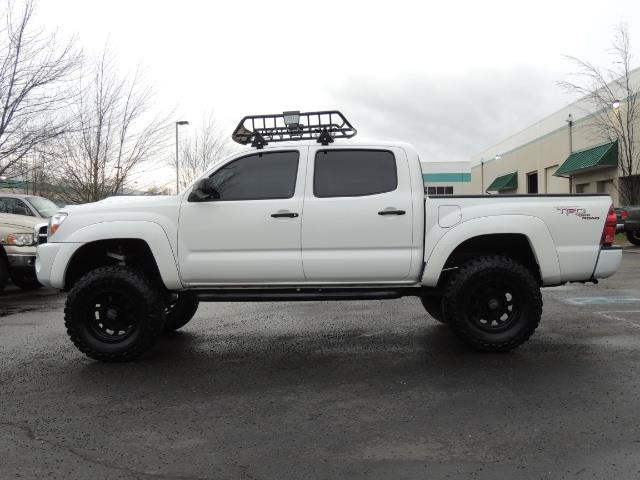 2006 Toyota Tacoma PreRunner V6 4.0L / TRD Sport / New Tires / LIFTED   - Photo 3 - Portland, OR 97217