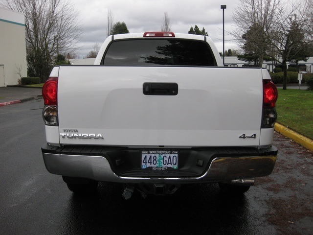 2007 Toyota Tundra Limited/ 4WD/ CrewMax /Leather/ 1-Owner   - Photo 4 - Portland, OR 97217