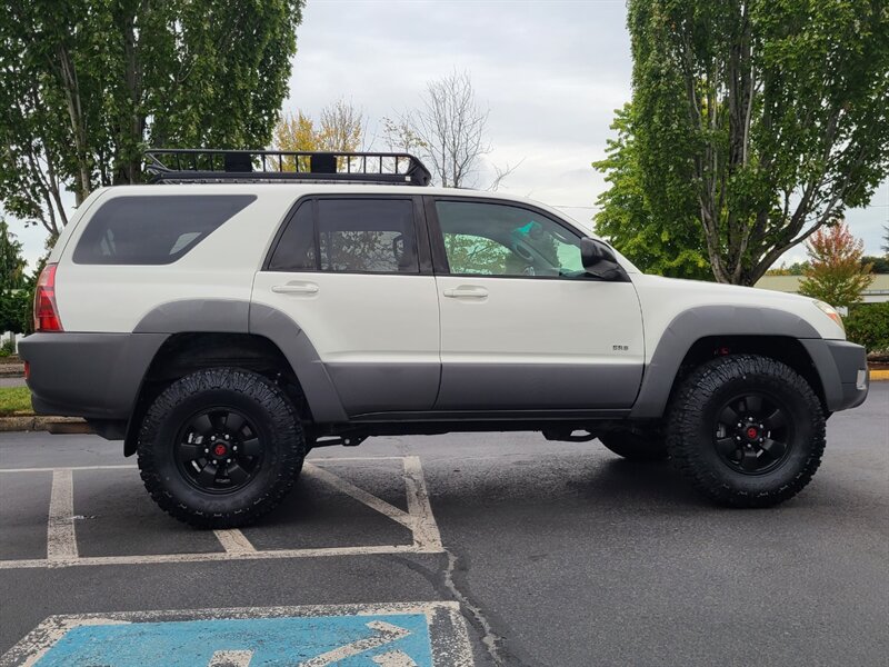 2003 Toyota 4Runner SR5 V8 4.7L / NEW TIRES / NEW LIFT / 130K MILES !!  / LOCAL-NO RUST / WELL MAINTAINED / LOW MILES - Photo 4 - Portland, OR 97217