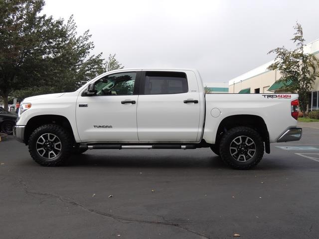 2015 Toyota Tundra TRD Pro / 4X4 / 5.7L / 1-OWNER / Excel Cond   - Photo 3 - Portland, OR 97217