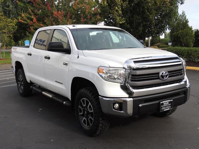 2015 Toyota Tundra TRD Pro / 4X4 / 5.7L / 1-OWNER / Excel Cond   - Photo 2 - Portland, OR 97217