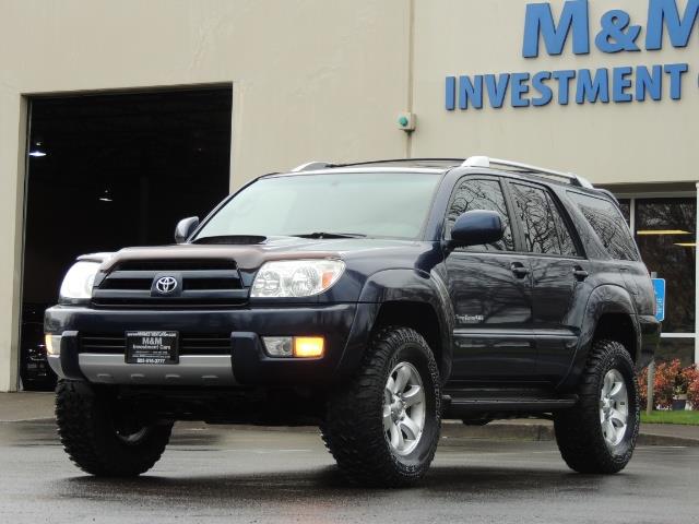2004 Toyota 4Runner SR5 / NAVIGATION / 4WD / Leather / LIFTED   - Photo 1 - Portland, OR 97217