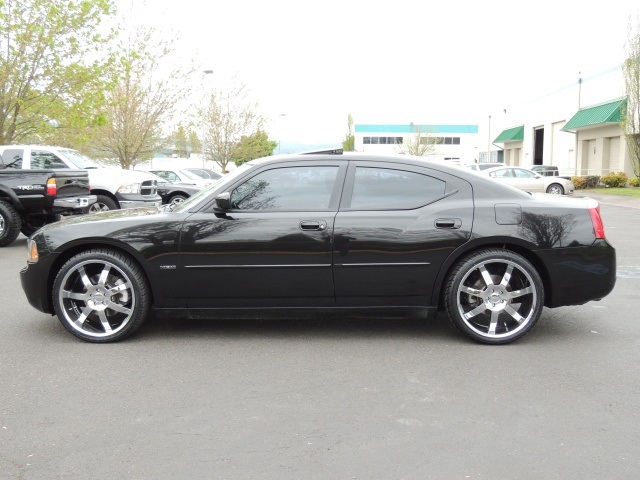 2006 Dodge Charger RT / Leather / Sunroof/ Navigation   - Photo 3 - Portland, OR 97217