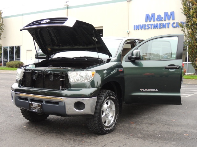 2008 Toyota Tundra DOUBLE CAB / 4X4 TRD OFF RD / Long Bed / 1-OWNER   - Photo 13 - Portland, OR 97217