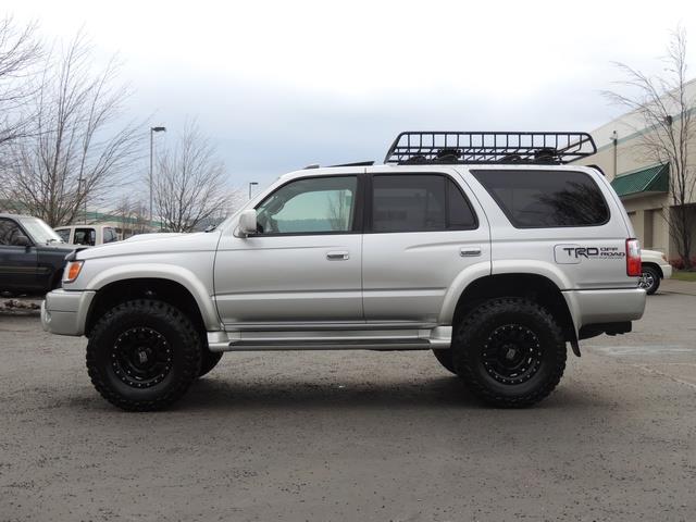 2001 Toyota 4Runner SPORT SR5 / 4X4 / Sunroof / LIFTED LIFTED   - Photo 3 - Portland, OR 97217