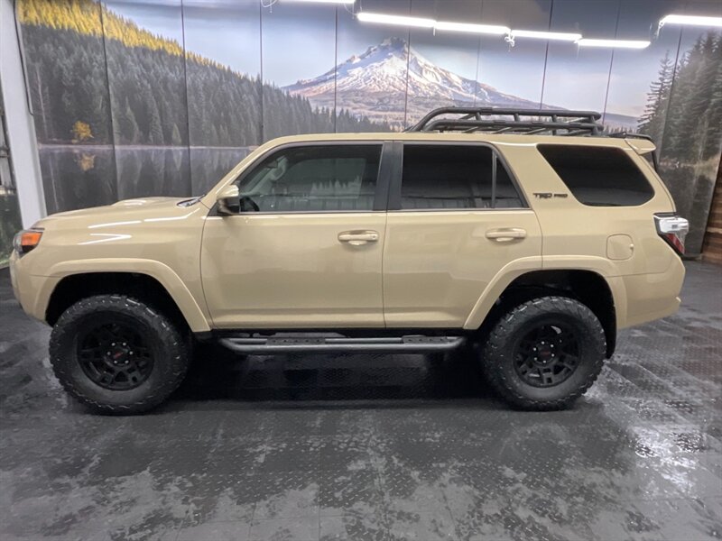 2016 Toyota 4Runner 4x4 TRD Pro / Leather Heated / LIFTED / SNORKEL  BRAND NEW LIFT KIT w/ NEW BF GOODRICH TIRES / ROOFRACK & SNORKEL / TRD PRO / SHARP & CLEAN !! - Photo 3 - Gladstone, OR 97027