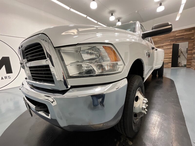 2012 RAM 3500 4X4 / 6.7L DIESEL / 6-SPEED MANUAL / DUALLY  / Leather Seats - Photo 50 - Gladstone, OR 97027