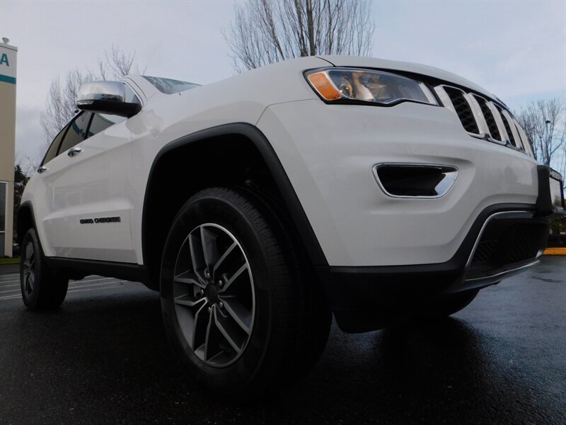 2019 Jeep Grand Cherokee Limited 4WD / 3.6L V6 / Leather /Navi/ 23,000 MILE   - Photo 43 - Portland, OR 97217