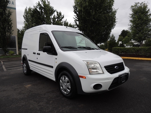 2010 Ford Transit Connect Cargo Van XLT / Automatic/ 4Cyl / CargoVan   - Photo 2 - Portland, OR 97217