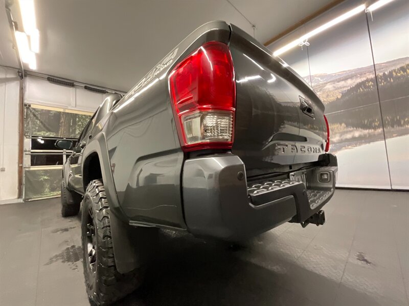 2017 Toyota Tacoma TRD Off-Road 4X4 / Premium & Tech Pkg / LIFTED  BRAND NEW 33 " BF GOODRICH TIRES & TRD WHEELS / Navigation / Sunroof / LOCAL TRUCK / RUST FREE - Photo 12 - Gladstone, OR 97027