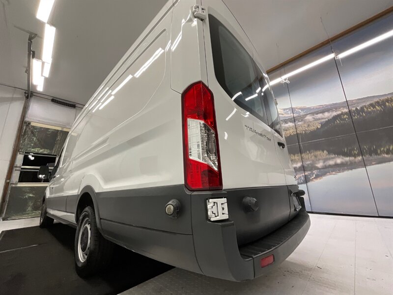 2016 Ford Transit 250 CARGO VAN / EXTENDED HIGH ROOF / 3.7L V6  / LOCAL OREGON VAN / Backup Camera / Leather Seats /CLEAN INSIDE & OUT !! - Photo 28 - Gladstone, OR 97027