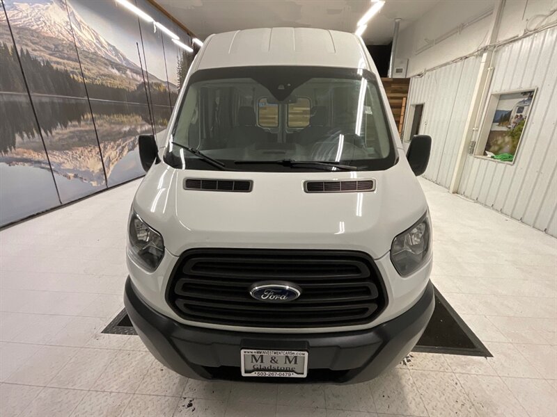 2016 Ford Transit 250 CARGO VAN / EXTENDED HIGH ROOF / 3.7L V6  / LOCAL OREGON VAN / Backup Camera / Leather Seats /CLEAN INSIDE & OUT !! - Photo 5 - Gladstone, OR 97027
