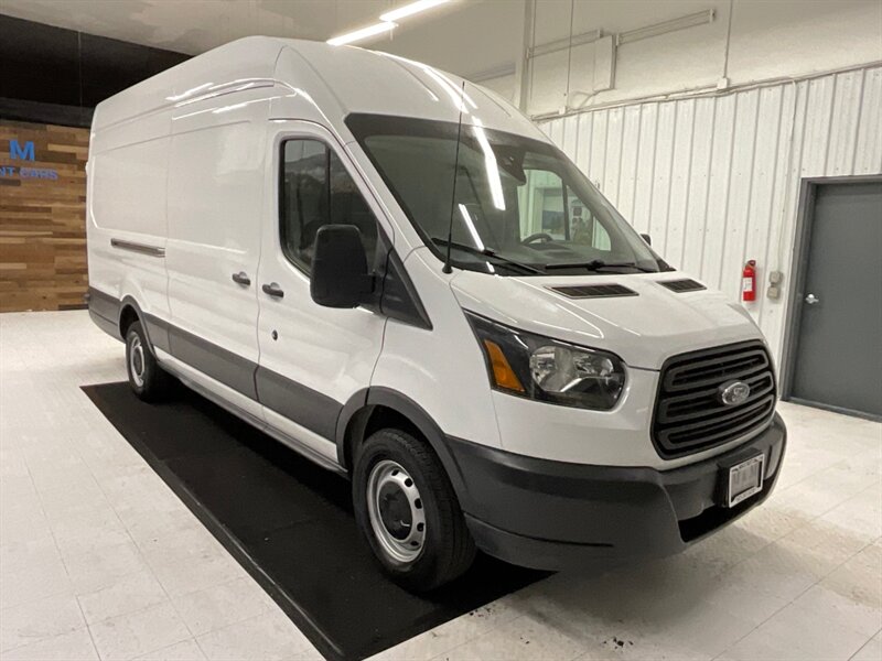 2016 Ford Transit 250 CARGO VAN / EXTENDED HIGH ROOF / 3.7L V6  / LOCAL OREGON VAN / Backup Camera / Leather Seats /CLEAN INSIDE & OUT !! - Photo 2 - Gladstone, OR 97027