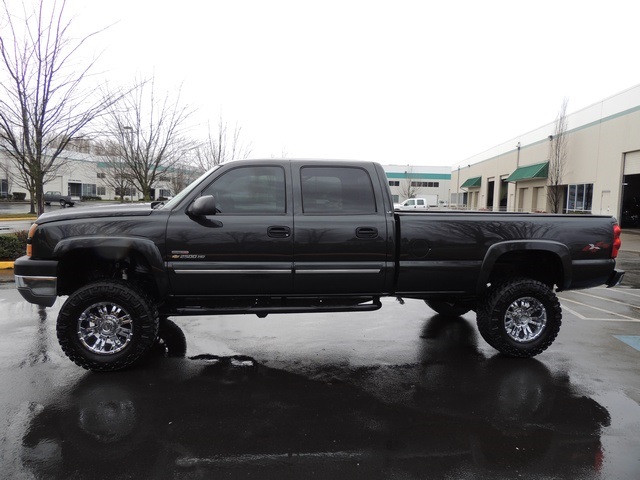 2005 Chevrolet Silverado 2500 LS/ 4X4 / 6.6L Duramax /Long Bed/ 1-Owner/ LIFTED   - Photo 3 - Portland, OR 97217