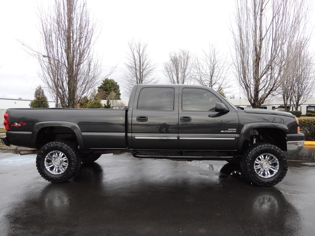 2005 Chevrolet Silverado 2500 LS/ 4X4 / 6.6L Duramax /Long Bed/ 1-Owner/ LIFTED   - Photo 4 - Portland, OR 97217