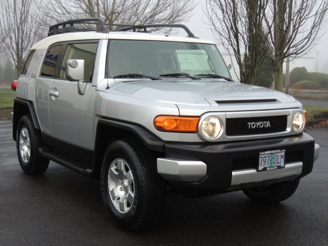 2007 Toyota FJ Cruiser 4x4 / 6 Speed Manual / Excellent Condition   - Photo 2 - Portland, OR 97217