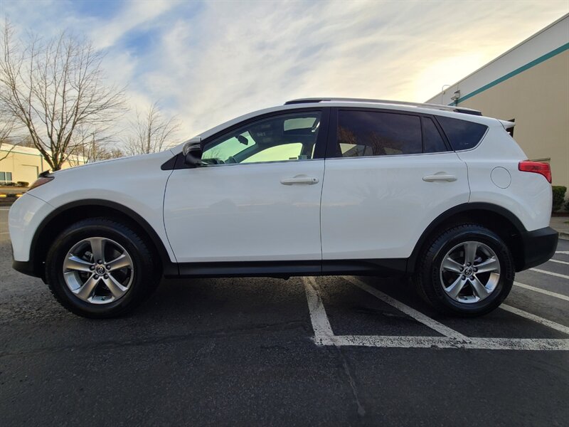 2015 Toyota RAV4 XLE AWD / Sun Roof / Back Up Camera / Low Miles  / All Wheel Drive / Local Fresh Trade / Gas Saver / Excellent Condition - Photo 3 - Portland, OR 97217