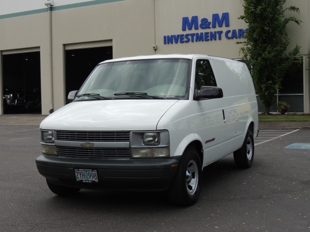 2002 Chevrolet Astro Cargo Van / AWD / Excel Cond   - Photo 1 - Portland, OR 97217