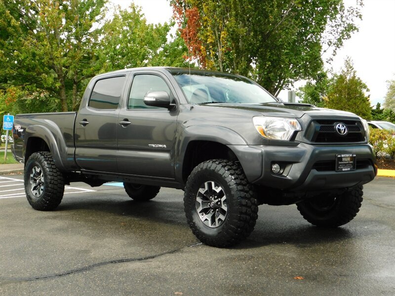 2013 Toyota Tacoma DOUBLE CAB 4X4 V6 / TRD SPORT / LONG BED / LIFTED   - Photo 2 - Portland, OR 97217