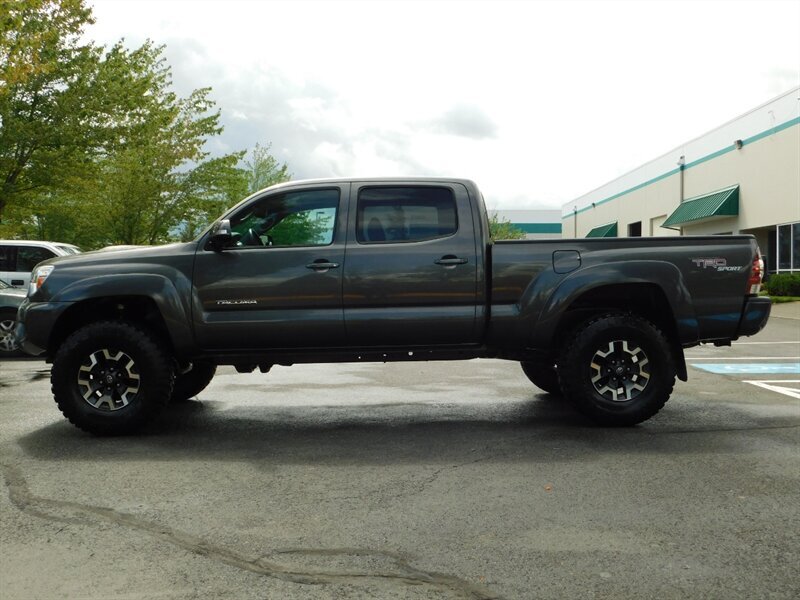 2013 Toyota Tacoma DOUBLE CAB 4X4 V6 / TRD SPORT / LONG BED / LIFTED   - Photo 3 - Portland, OR 97217