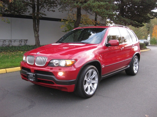 2004 BMW X5 4.8is   - Photo 1 - Portland, OR 97217