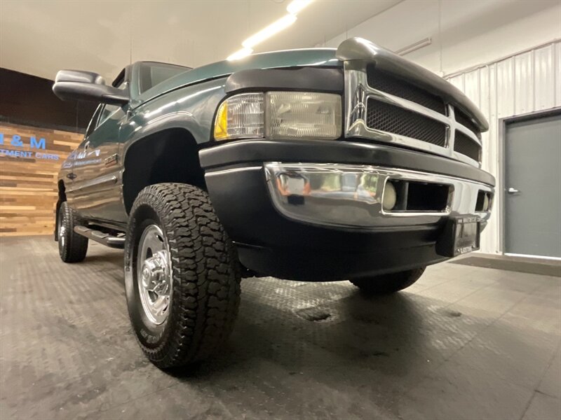 1999 Dodge Ram 2500 SLT 4X4 / 5.9L CUMMINS DIESEL / RUST FREE  Automatic / NEW TIRES / 122,000 MILES - Photo 9 - Gladstone, OR 97027