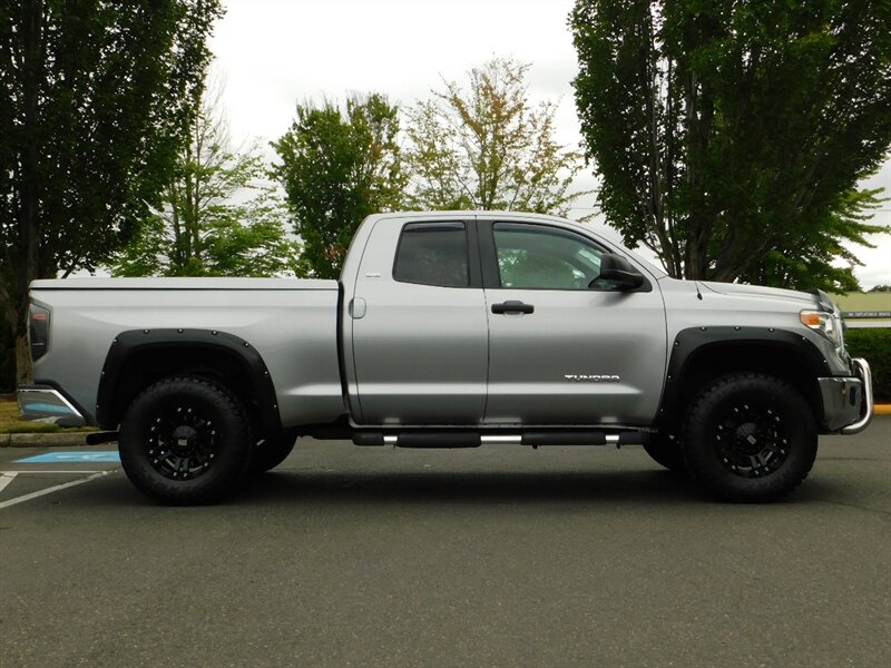 2014 Toyota Tundra SR5 4X4 /Camera / LIFTED / Excel Cond   - Photo 4 - Portland, OR 97217