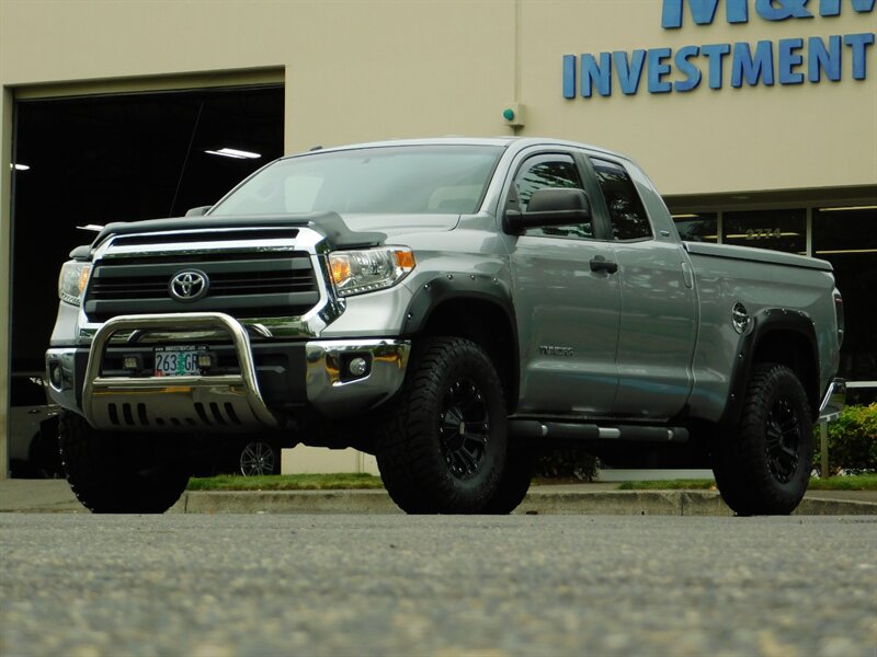 2014 Toyota Tundra SR5 4X4 /Camera / LIFTED / Excel Cond   - Photo 1 - Portland, OR 97217