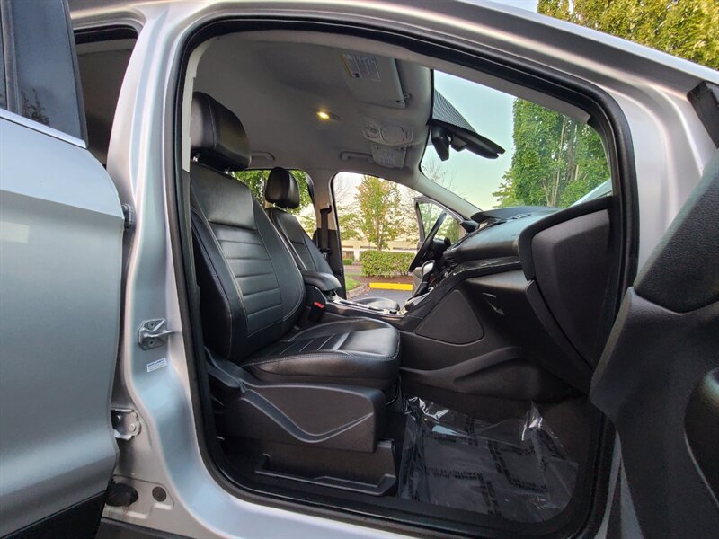 2014 Ford Escape Titanium / EcoBoost / Heated Leather / New Tires / Fresh Service / Local Trade-In / Excellent Condition - Photo 16 - Portland, OR 97217