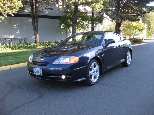 2004 Hyundai Tiburon GT V6 6-Speed Manual / Leather / 84,919 miles   - Photo 1 - Portland, OR 97217
