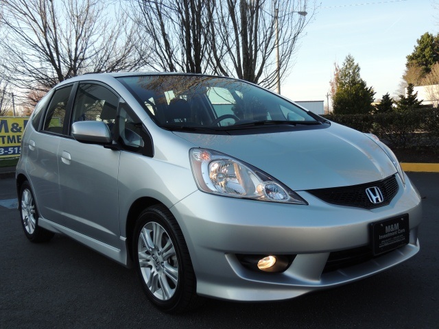 2011 Honda Fit Sport / Hatchback/ Automatic/ 1-Owner/ Excel Cond   - Photo 2 - Portland, OR 97217