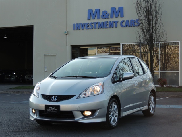 2011 Honda Fit Sport / Hatchback/ Automatic/ 1-Owner/ Excel Cond   - Photo 1 - Portland, OR 97217