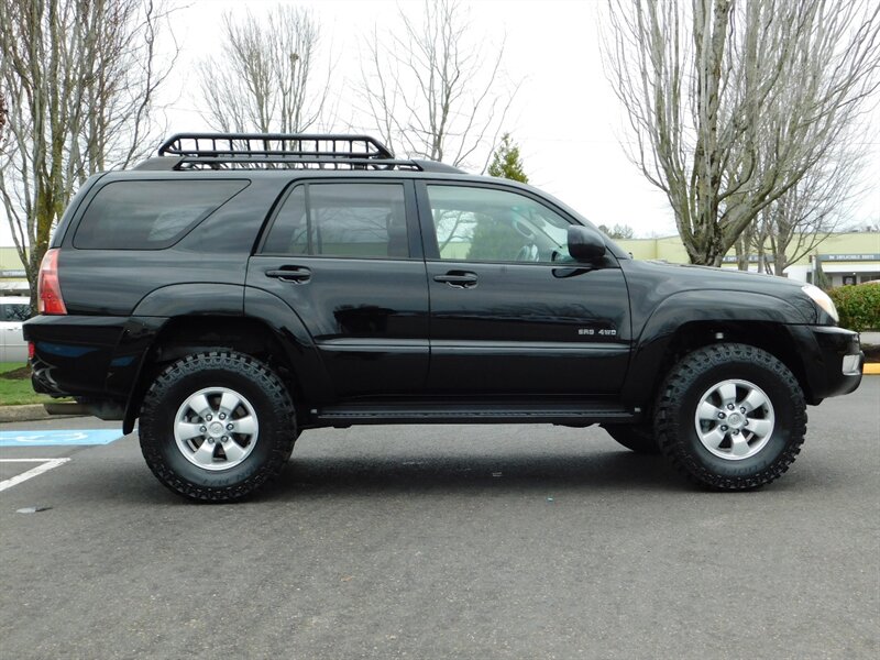 2003 Toyota 4Runner SR5 V6 4.0L / 4X4 / DIFF LOCK / 1-OWNER / LIFTED   - Photo 3 - Portland, OR 97217