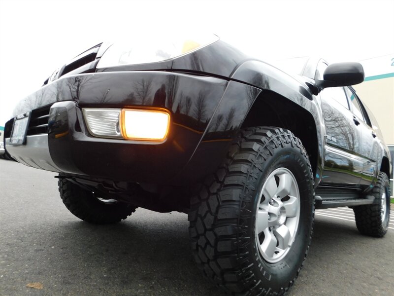 2003 Toyota 4Runner SR5 V6 4.0L / 4X4 / DIFF LOCK / 1-OWNER / LIFTED   - Photo 9 - Portland, OR 97217
