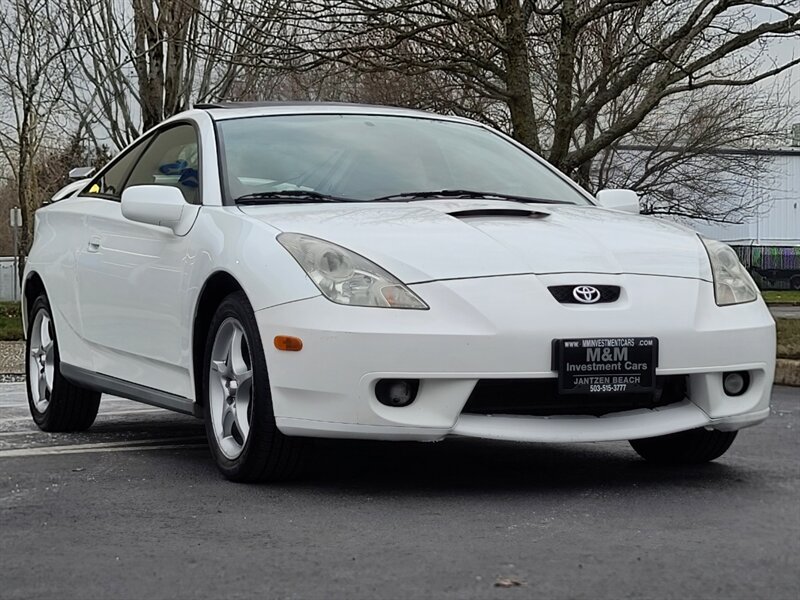 2000 Toyota Celica GTS COUPE / LEATHER / SUN ROOF / ALL ORIGINAL  / 2-OWNERS / LOCAL CAR - Photo 2 - Portland, OR 97217