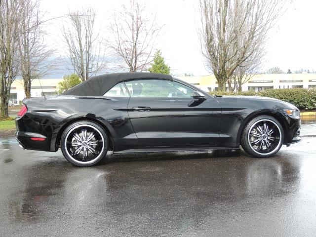 2016 Ford Mustang V6 / Convertible / Automatic / Premium Wheels   - Photo 4 - Portland, OR 97217