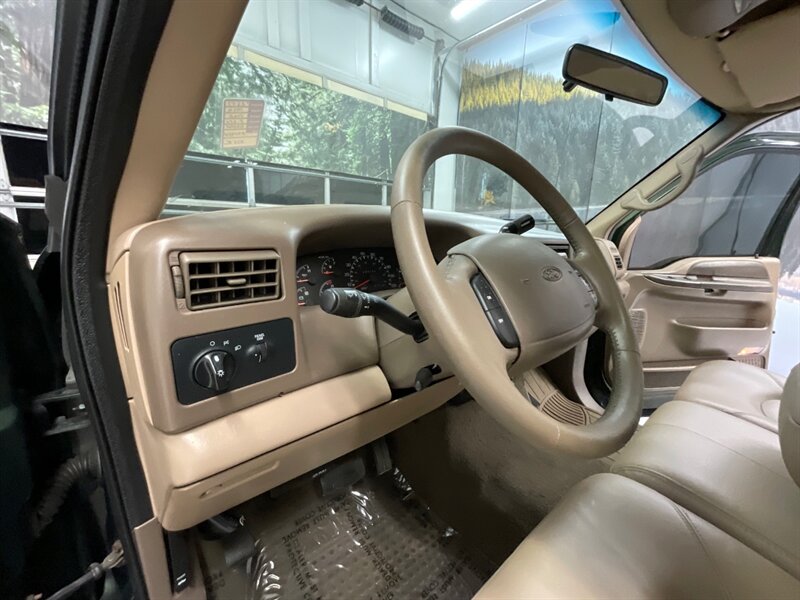 1999 Ford F-250 Lariat 4Dr Extended Cab 4X4 / 7.3L DIESEL / LIFTED / BRAND NEW 35 " MUD TIRES & 22 " WHEELS / Leather / LONG BED / LOCAL TRUCK / RUST FREE - Photo 16 - Gladstone, OR 97027