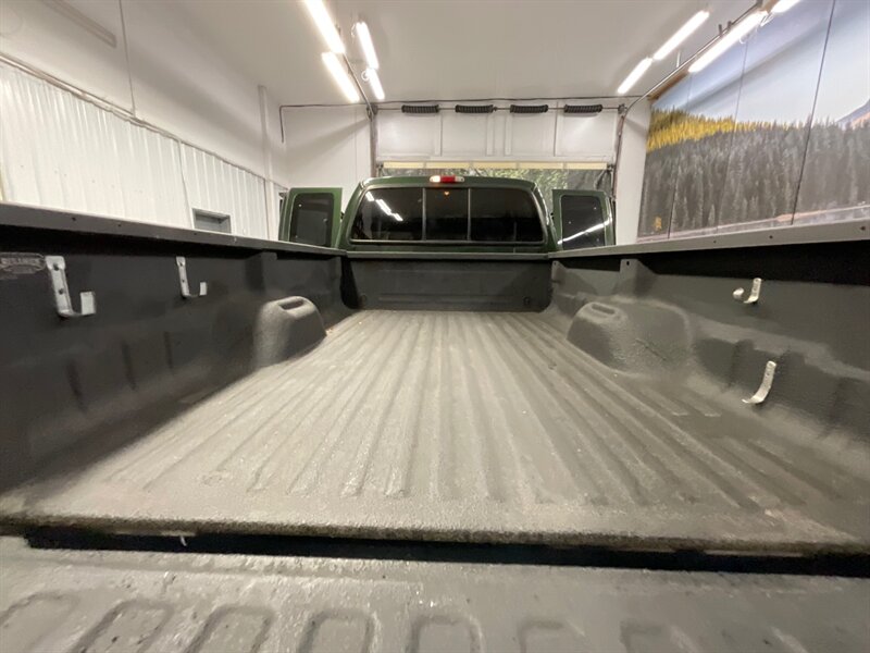 1999 Ford F-250 Lariat 4Dr Extended Cab 4X4 / 7.3L DIESEL / LIFTED / BRAND NEW 35 " MUD TIRES & 22 " WHEELS / Leather / LONG BED / LOCAL TRUCK / RUST FREE - Photo 29 - Gladstone, OR 97027