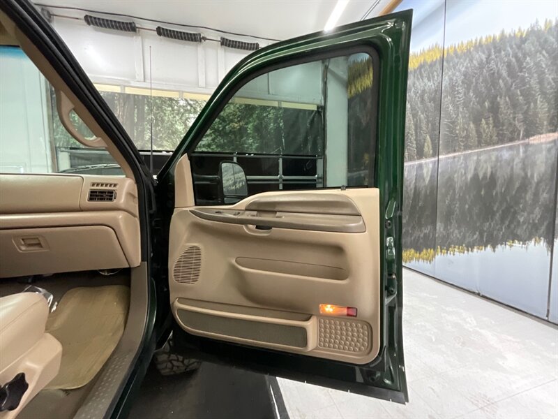 1999 Ford F-250 Lariat 4Dr Extended Cab 4X4 / 7.3L DIESEL / LIFTED / BRAND NEW 35 " MUD TIRES & 22 " WHEELS / Leather / LONG BED / LOCAL TRUCK / RUST FREE - Photo 32 - Gladstone, OR 97027