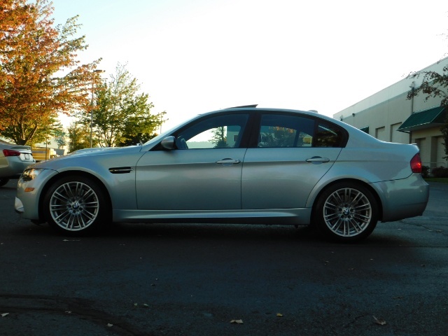 2011 BMW M3 M Drive / M Double-Clutch Trans / LOADED   - Photo 3 - Portland, OR 97217