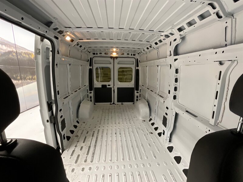 2021 RAM ProMaster Cargo Van 2500 159 WB / HIGH ROOF / BACKUP CAMERA / 1-OWNER LOCAL VAN / HIGHROOF & 159 " WB / CARGO VAN - Photo 11 - Gladstone, OR 97027