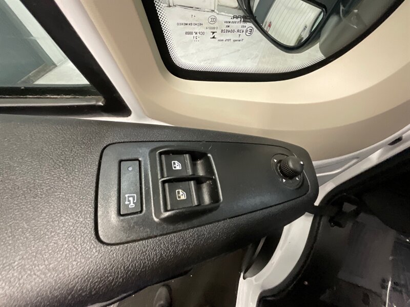 2021 RAM ProMaster Cargo Van 2500 159 WB / HIGH ROOF / BACKUP CAMERA / 1-OWNER LOCAL VAN / HIGHROOF & 159 " WB / CARGO VAN - Photo 32 - Gladstone, OR 97027