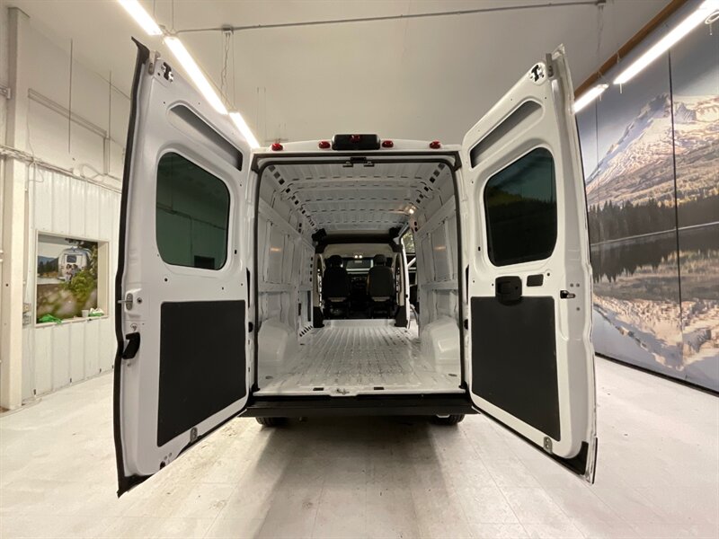 2021 RAM ProMaster Cargo Van 2500 159 WB / HIGH ROOF / BACKUP CAMERA / 1-OWNER LOCAL VAN / HIGHROOF & 159 " WB / CARGO VAN - Photo 9 - Gladstone, OR 97027