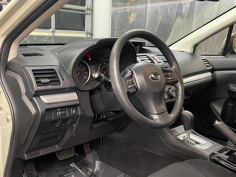 2013 Subaru XV Crosstrek 2.0i Premium Sport Utility / Sunroof / 104,000 MIL   - Photo 19 - Gladstone, OR 97027
