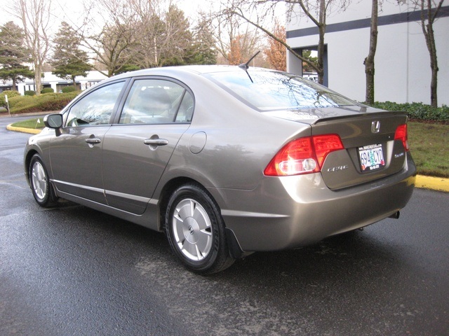 2007 Honda Civic Hybrid/4Door/Leather/Spoiler /Automatic   - Photo 3 - Portland, OR 97217
