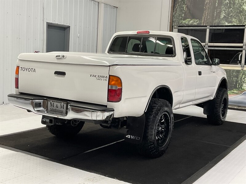 1999 Toyota Tacoma SR5 V6 4X4 / 3.4L 6Cyl / LIFTED /124,000 MILES  /LIFTED w. GOODYEAR WRANGLER TIRES & FUEL WHEELS / LOCAL TRUCK / - Photo 8 - Gladstone, OR 97027